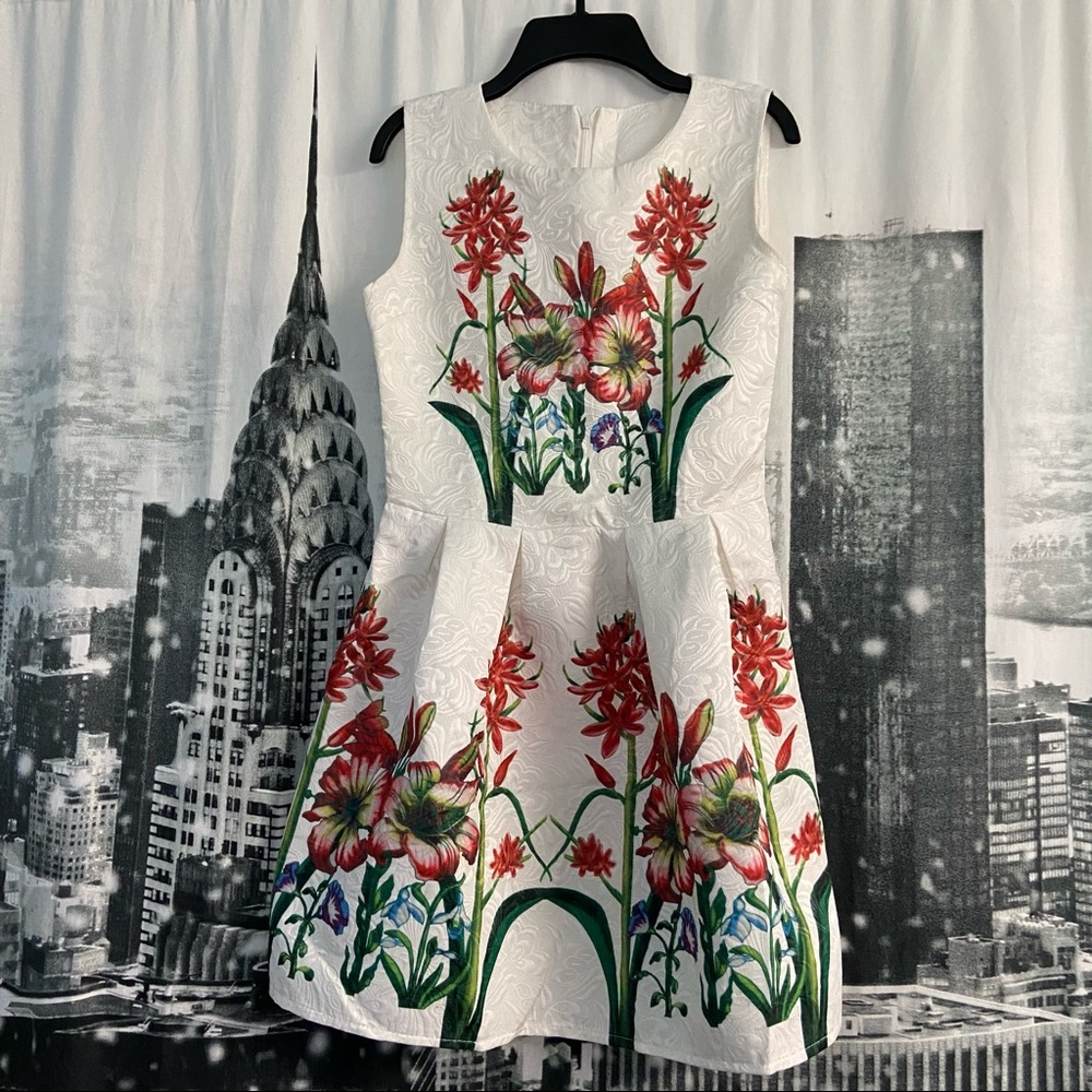 Floral white dress